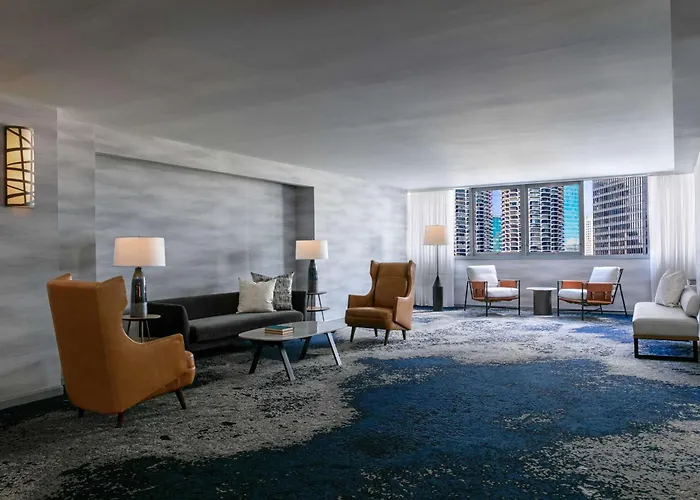 The Royal Sonesta Downtown 4*
