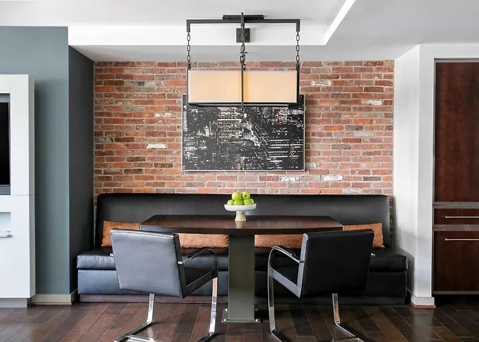 The Royal Sonesta Downtown Отель