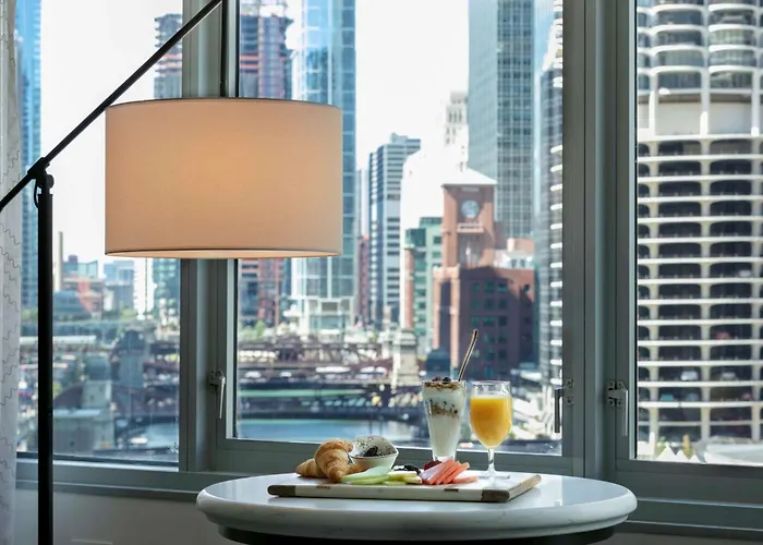 Отель The Royal Sonesta Downtown 4*